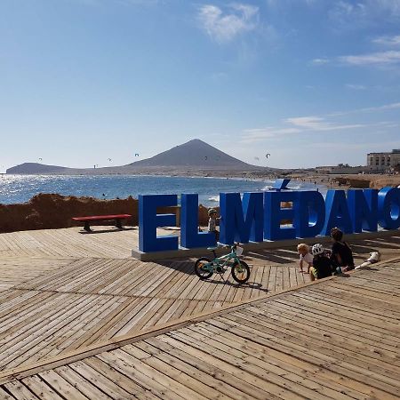 Alquilaencanarias El Medano Mirazul Plaza Roja Экстерьер фото