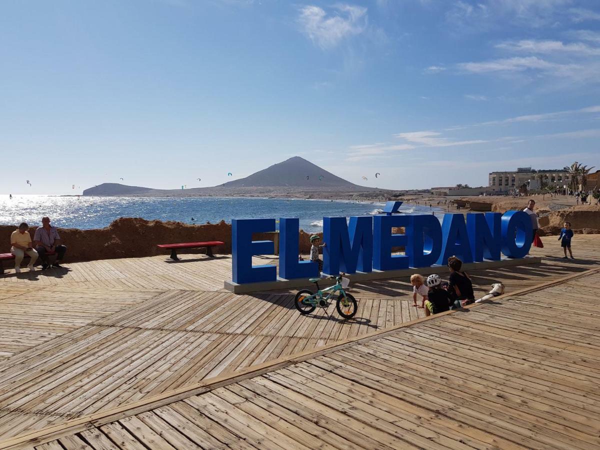 Alquilaencanarias El Medano Mirazul Plaza Roja Экстерьер фото